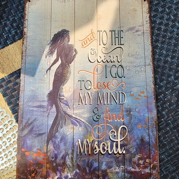 Mermaid Decor - Picture 2 of 8